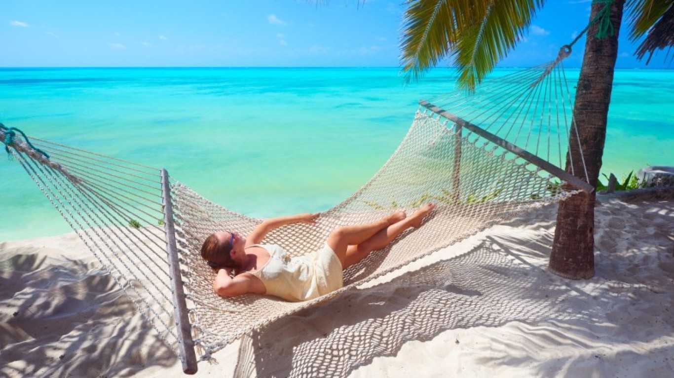 Relax on the beaches zanzibar